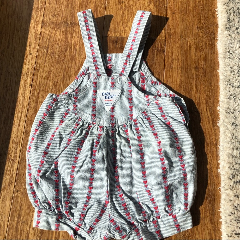 Oshkosh Vintage Hearts short overall bubble *Rare*